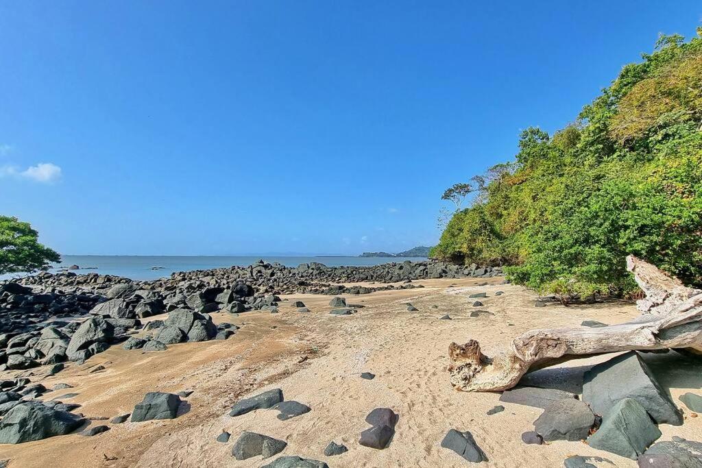 A Beachfront Very Near To Panama